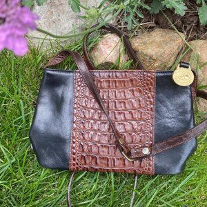 Stunning Brahmin bag, black Italian leather with brown crocodile/aligator trim